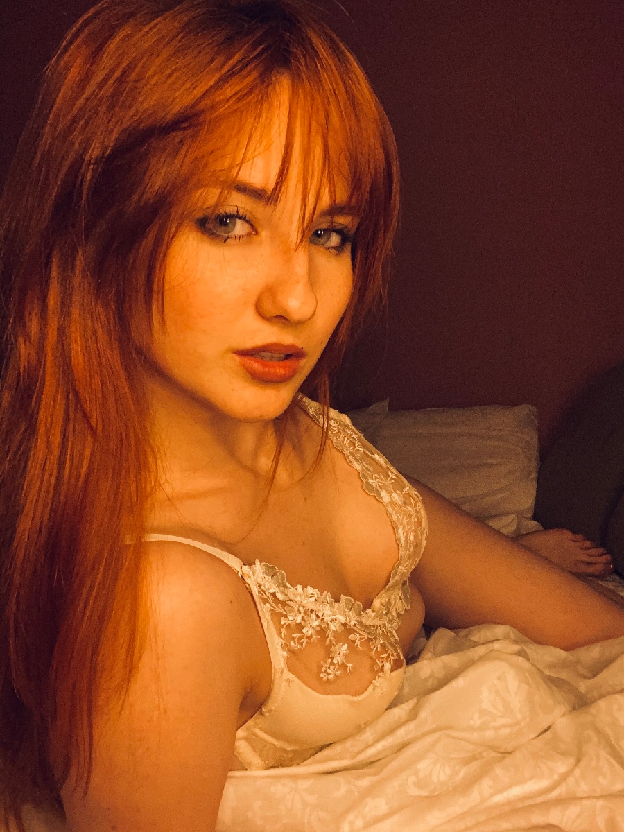 A playful frame from Nata — online in Kanpur